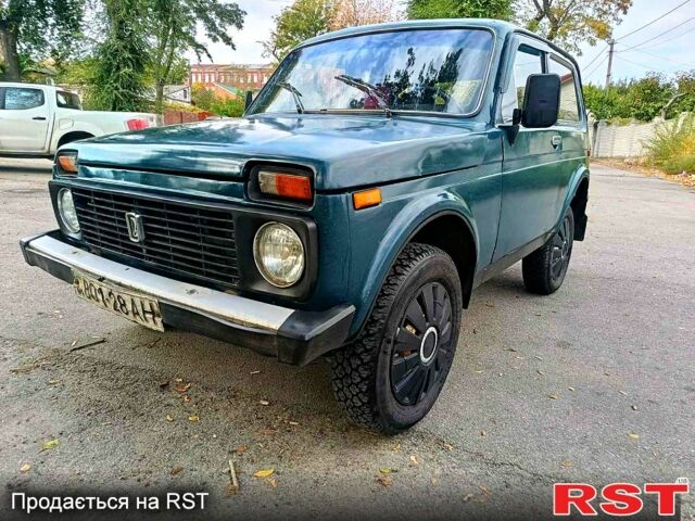 ВАЗ Нива 1988 в Днепре (Днепропетровске) на Automoto.ua ВАЗ Нива, объемом двигателя 1.6 л и пробегом 222 тыс. км за 750 $, фото 1 на Automoto.ua