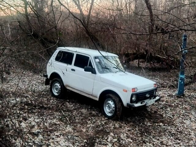 ВАЗ Нива, объемом двигателя 1.6 л и пробегом 0 тыс. км за 2100 $, фото 1 на Automoto.ua
