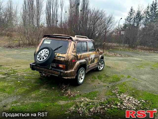 ВАЗ Нива, объемом двигателя 1.6 л и пробегом 0 тыс. км за 2000 $, фото 1 на Automoto.ua