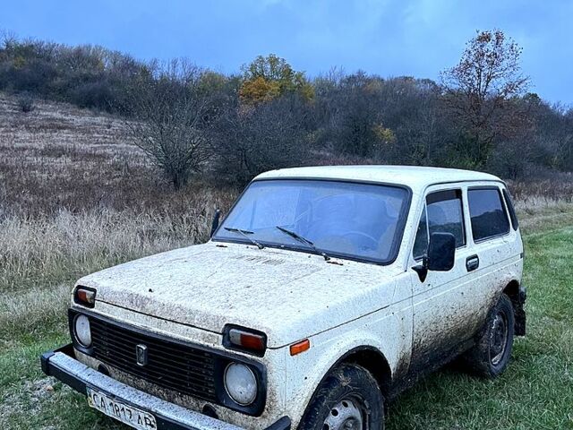 ВАЗ Нива, об'ємом двигуна 1.6 л та пробігом 100 тис. км за 1300 $, фото 1 на Automoto.ua