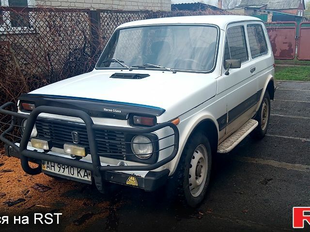 ВАЗ Нива, об'ємом двигуна 16 л та пробігом 200 тис. км за 1400 $, фото 1 на Automoto.ua