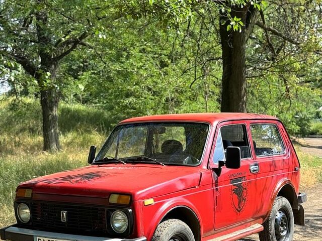 ВАЗ Нива, объемом двигателя 1.7 л и пробегом 149 тыс. км за 1260 $, фото 1 на Automoto.ua