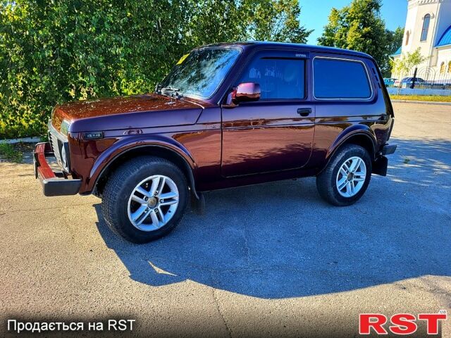 ВАЗ Нива, объемом двигателя 1.7 л и пробегом 120 тыс. км за 3900 $, фото 1 на Automoto.ua