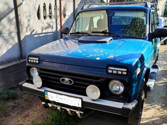 ВАЗ Нива, объемом двигателя 1.7 л и пробегом 209 тыс. км за 2500 $, фото 1 на Automoto.ua