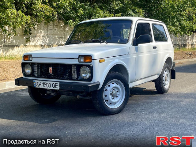 ВАЗ Нива, объемом двигателя 1.7 л и пробегом 59 тыс. км за 3699 $, фото 1 на Automoto.ua