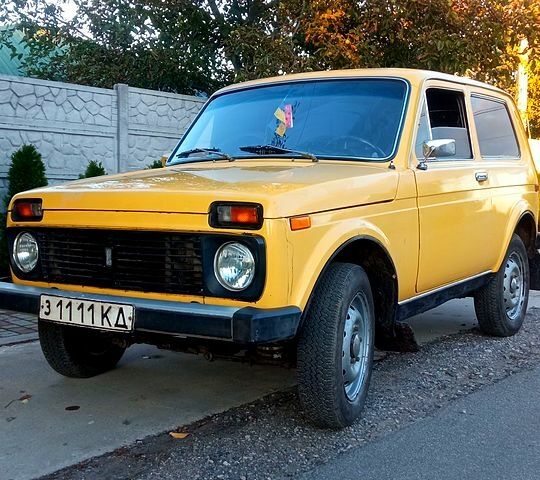 Жовтий ВАЗ Нива, об'ємом двигуна 1.6 л та пробігом 24 тис. км за 1600 $, фото 1 на Automoto.ua