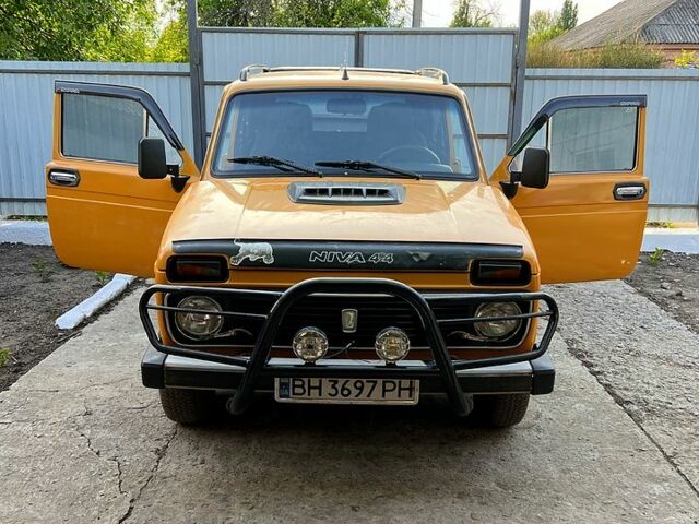 Жовтий ВАЗ Нива, об'ємом двигуна 1.6 л та пробігом 0 тис. км за 2800 $, фото 1 на Automoto.ua