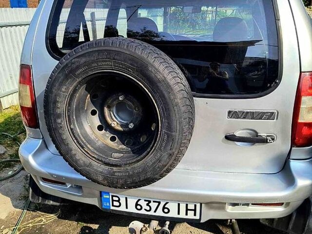 Сірий ВАЗ Нива, об'ємом двигуна 1.7 л та пробігом 268 тис. км за 3400 $, фото 1 на Automoto.ua