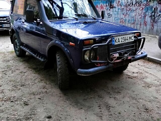 Синий ВАЗ Нива, объемом двигателя 1.6 л и пробегом 90 тыс. км за 2500 $, фото 1 на Automoto.ua