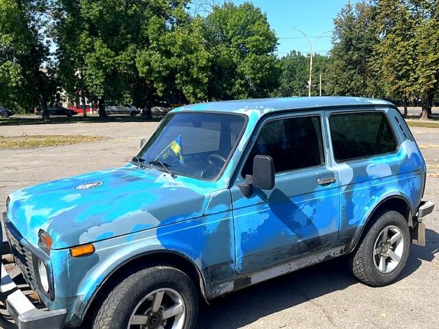 Синій ВАЗ Нива, об'ємом двигуна 1.7 л та пробігом 228 тис. км за 1900 $, фото 1 на Automoto.ua
