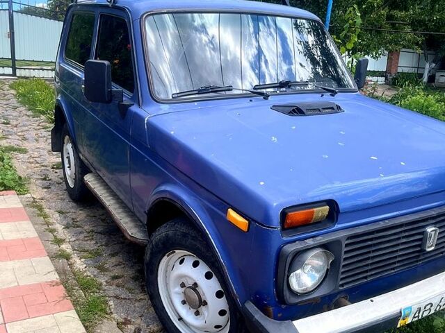Синий ВАЗ Нива, объемом двигателя 1.7 л и пробегом 95 тыс. км за 3500 $, фото 1 на Automoto.ua