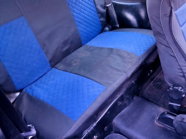 Синий ВАЗ Нива, объемом двигателя 1.7 л и пробегом 116 тыс. км за 3500 $, фото 1 на Automoto.ua