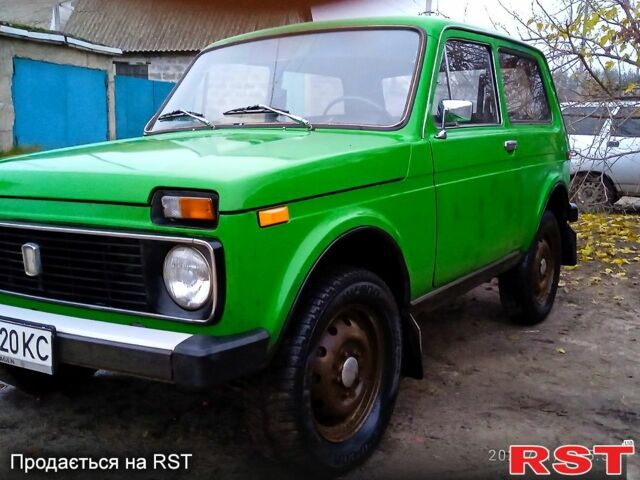 Зеленый ВАЗ Нива, объемом двигателя 1.6 л и пробегом 118 тыс. км за 1350 $, фото 1 на Automoto.ua