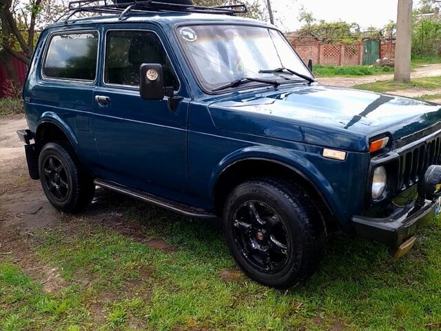 Зелений ВАЗ Нива, об'ємом двигуна 1.6 л та пробігом 0 тис. км за 1670 $, фото 1 на Automoto.ua