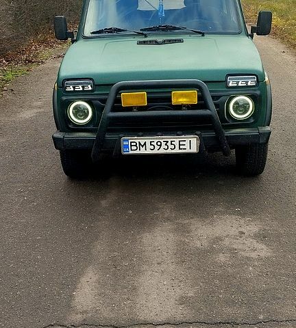 Зеленый ВАЗ Нива, объемом двигателя 1.7 л и пробегом 120 тыс. км за 2500 $, фото 1 на Automoto.ua