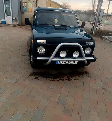 Зеленый ВАЗ Нива, объемом двигателя 1.7 л и пробегом 0 тыс. км за 3000 $, фото 1 на Automoto.ua