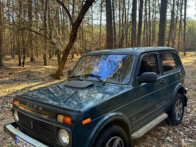 Зелений ВАЗ Нива, об'ємом двигуна 1.7 л та пробігом 140 тис. км за 2950 $, фото 1 на Automoto.ua