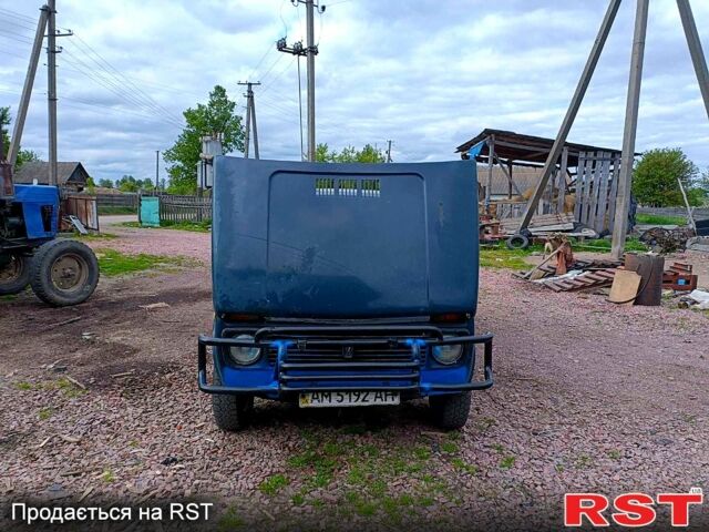 Зеленый ВАЗ Нива, объемом двигателя 1.7 л и пробегом 0 тыс. км за 2500 $, фото 1 на Automoto.ua