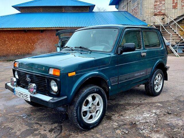 Зеленый ВАЗ Нива, объемом двигателя 1.7 л и пробегом 163 тыс. км за 2800 $, фото 1 на Automoto.ua