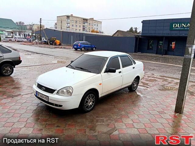 Білий ВАЗ Priora, об'ємом двигуна 1.6 л та пробігом 160 тис. км за 3850 $, фото 1 на Automoto.ua