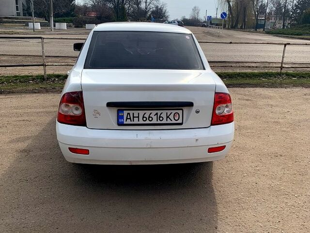 Білий ВАЗ Priora, об'ємом двигуна 1.6 л та пробігом 0 тис. км за 1500 $, фото 1 на Automoto.ua