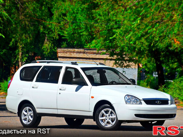 Белый ВАЗ Priora, объемом двигателя 1.6 л и пробегом 39 тыс. км за 4700 $, фото 1 на Automoto.ua