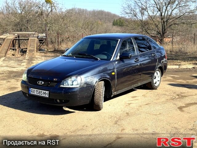 Чорний ВАЗ Priora, об'ємом двигуна 1.6 л та пробігом 200 тис. км за 1600 $, фото 1 на Automoto.ua
