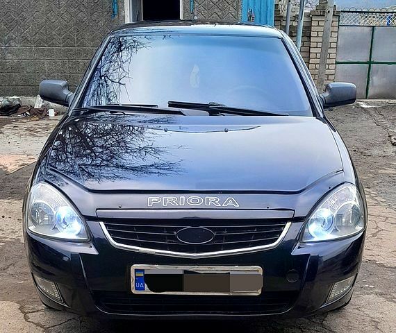 Черный ВАЗ Priora, объемом двигателя 1.6 л и пробегом 20000 тыс. км за 2650 $, фото 1 на Automoto.ua