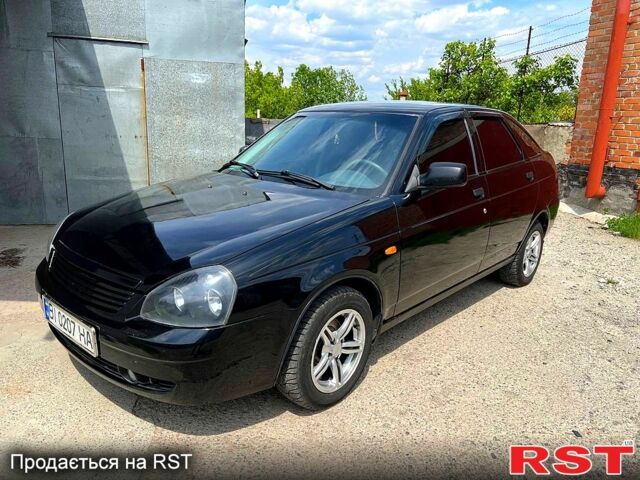 Черный ВАЗ Priora, объемом двигателя 1.6 л и пробегом 300 тыс. км за 2700 $, фото 1 на Automoto.ua