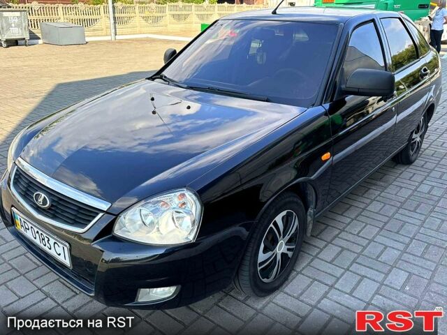 Черный ВАЗ Priora, объемом двигателя 1.6 л и пробегом 170 тыс. км за 3100 $, фото 1 на Automoto.ua