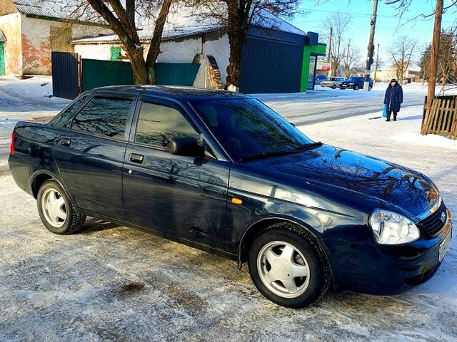 Чорний ВАЗ Priora, об'ємом двигуна 1.6 л та пробігом 900 тис. км за 3500 $, фото 1 на Automoto.ua