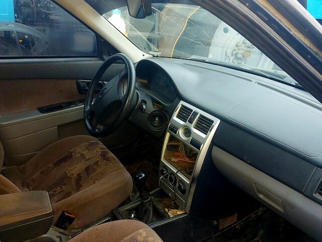 Чорний ВАЗ Priora, об'ємом двигуна 1.6 л та пробігом 0 тис. км за 1700 $, фото 1 на Automoto.ua