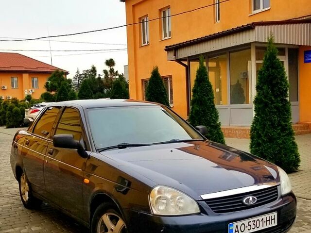 Чорний ВАЗ Priora, об'ємом двигуна 1.6 л та пробігом 151 тис. км за 1850 $, фото 1 на Automoto.ua