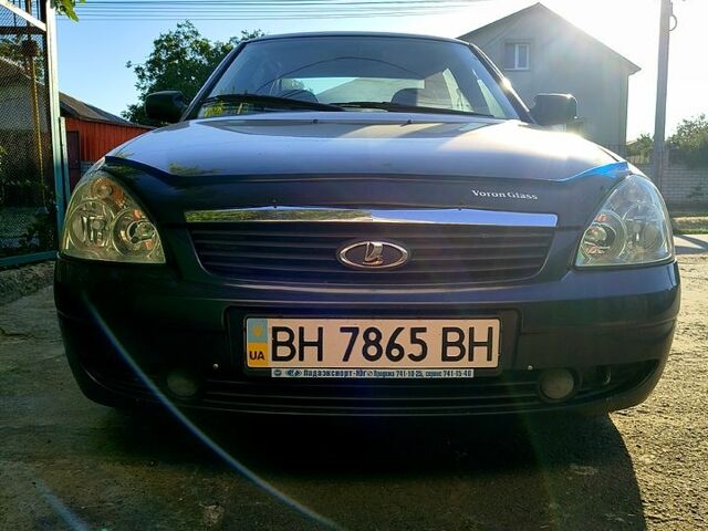 Чорний ВАЗ Priora, об'ємом двигуна 1.6 л та пробігом 162 тис. км за 2560 $, фото 1 на Automoto.ua