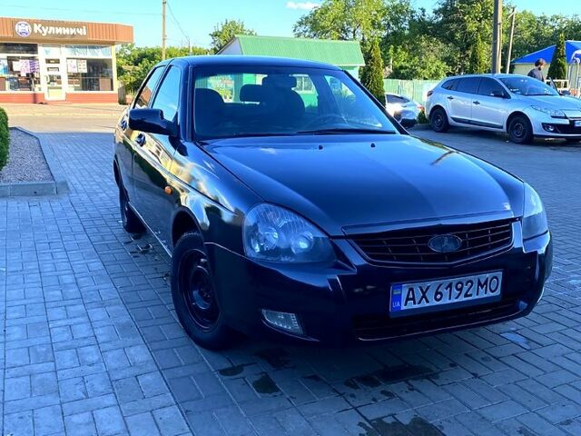 Чорний ВАЗ Priora, об'ємом двигуна 1.6 л та пробігом 280 тис. км за 2500 $, фото 1 на Automoto.ua