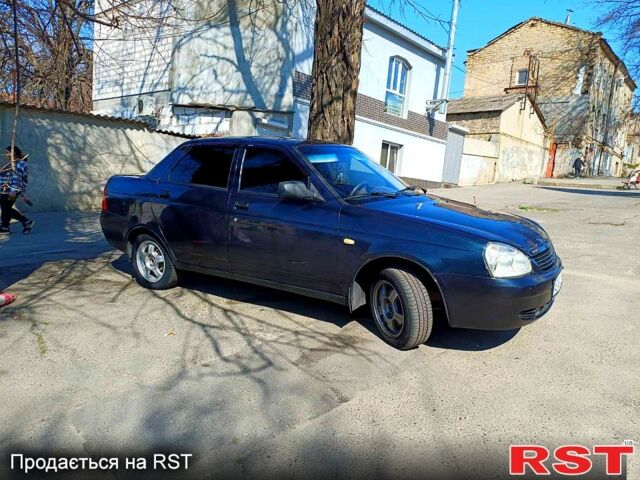 Чорний ВАЗ Priora, об'ємом двигуна 1.6 л та пробігом 280 тис. км за 1500 $, фото 1 на Automoto.ua