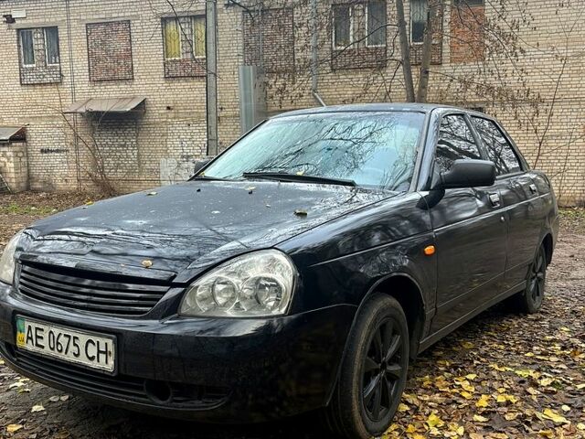 Чорний ВАЗ Priora, об'ємом двигуна 1.6 л та пробігом 232 тис. км за 1900 $, фото 1 на Automoto.ua