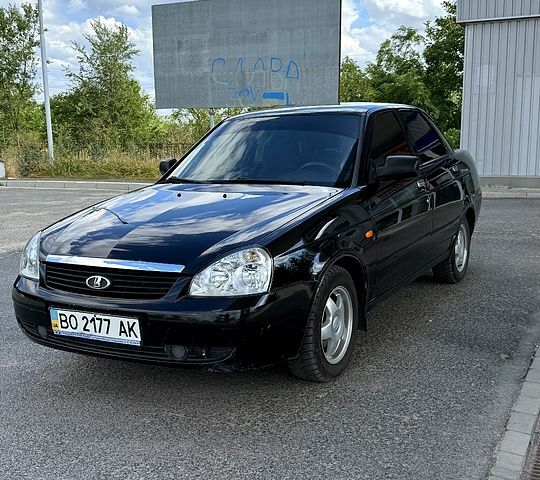 Черный ВАЗ Priora, объемом двигателя 1.6 л и пробегом 125 тыс. км за 3100 $, фото 1 на Automoto.ua