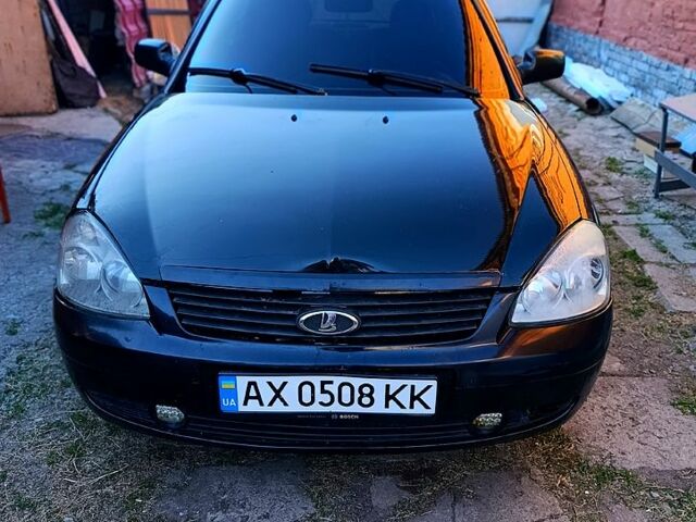 Чорний ВАЗ Priora, об'ємом двигуна 1.6 л та пробігом 224 тис. км за 1520 $, фото 1 на Automoto.ua