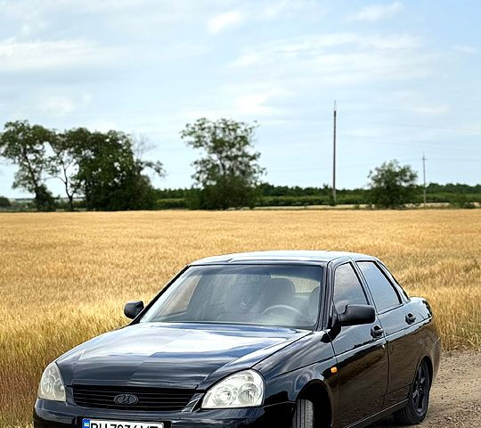 Черный ВАЗ Priora, объемом двигателя 1.6 л и пробегом 200 тыс. км за 2700 $, фото 1 на Automoto.ua