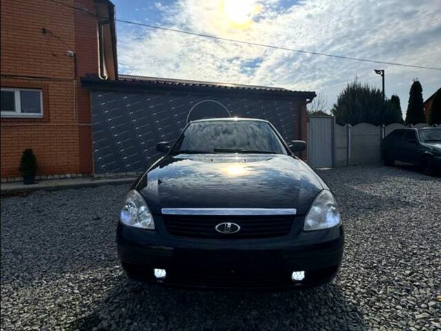 Чорний ВАЗ Priora, об'ємом двигуна 1.6 л та пробігом 165 тис. км за 1400 $, фото 1 на Automoto.ua