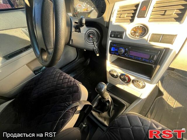 Черный ВАЗ Priora, объемом двигателя 1.6 л и пробегом 240 тыс. км за 2850 $, фото 1 на Automoto.ua