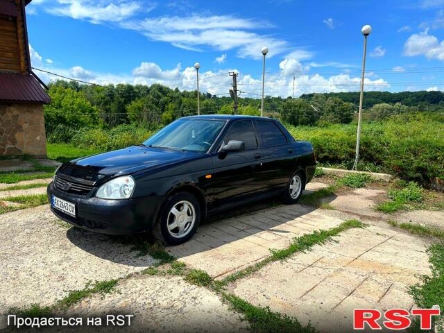 Чорний ВАЗ Priora, об'ємом двигуна 1.6 л та пробігом 146 тис. км за 2000 $, фото 1 на Automoto.ua