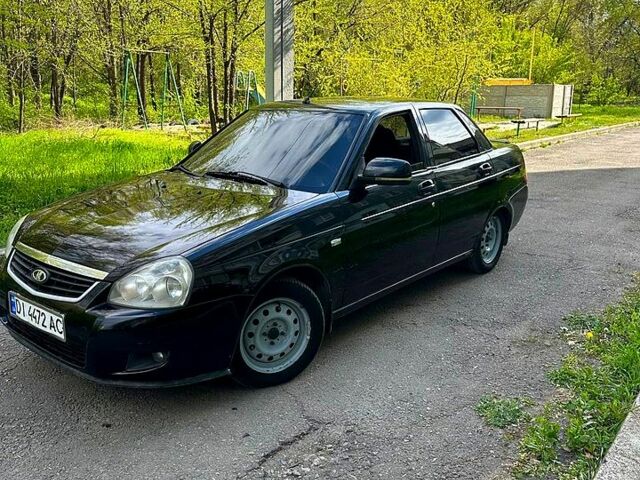 Черный ВАЗ Priora, объемом двигателя 1.6 л и пробегом 170 тыс. км за 3650 $, фото 1 на Automoto.ua
