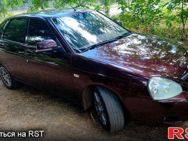 Коричневый ВАЗ Priora, объемом двигателя 1.6 л и пробегом 280 тыс. км за 3800 $, фото 1 на Automoto.ua