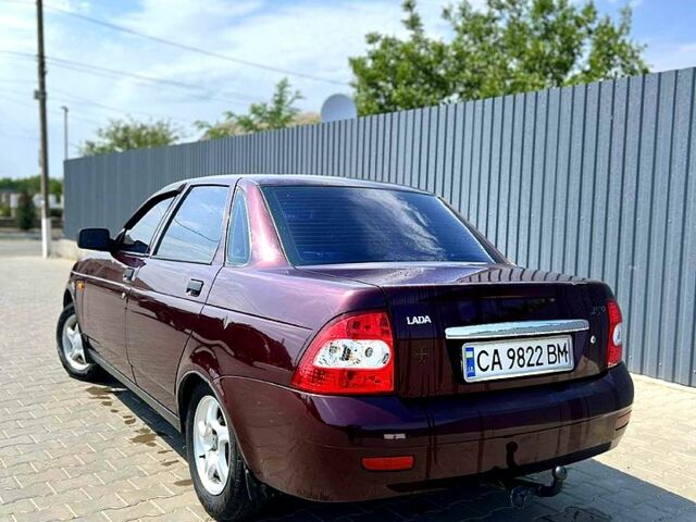 Коричневий ВАЗ Priora, об'ємом двигуна 1.6 л та пробігом 284 тис. км за 2800 $, фото 1 на Automoto.ua