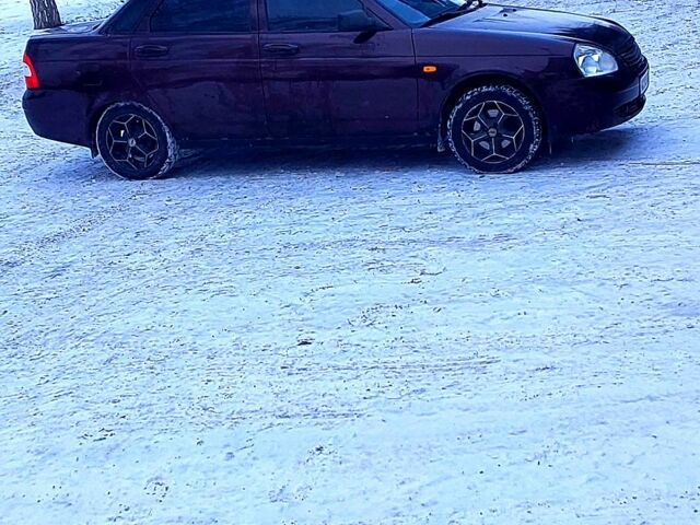 Червоний ВАЗ Priora, об'ємом двигуна 1.6 л та пробігом 15500 тис. км за 2300 $, фото 1 на Automoto.ua