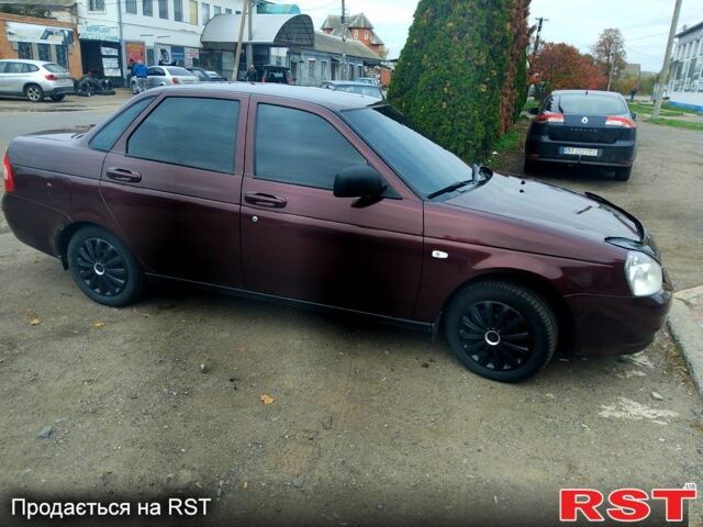 Червоний ВАЗ Priora, об'ємом двигуна 1.6 л та пробігом 109 тис. км за 3500 $, фото 1 на Automoto.ua