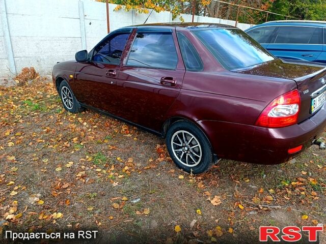 Червоний ВАЗ Priora, об'ємом двигуна 1.6 л та пробігом 171 тис. км за 4000 $, фото 1 на Automoto.ua