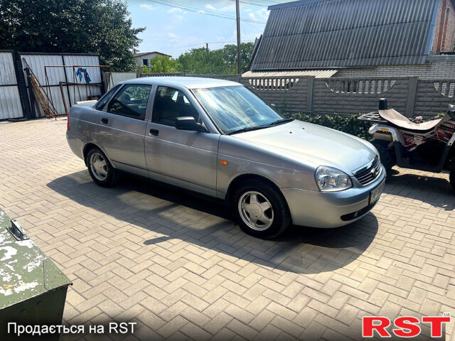 ВАЗ Priora, объемом двигателя 1.6 л и пробегом 82 тыс. км за 3600 $, фото 1 на Automoto.ua